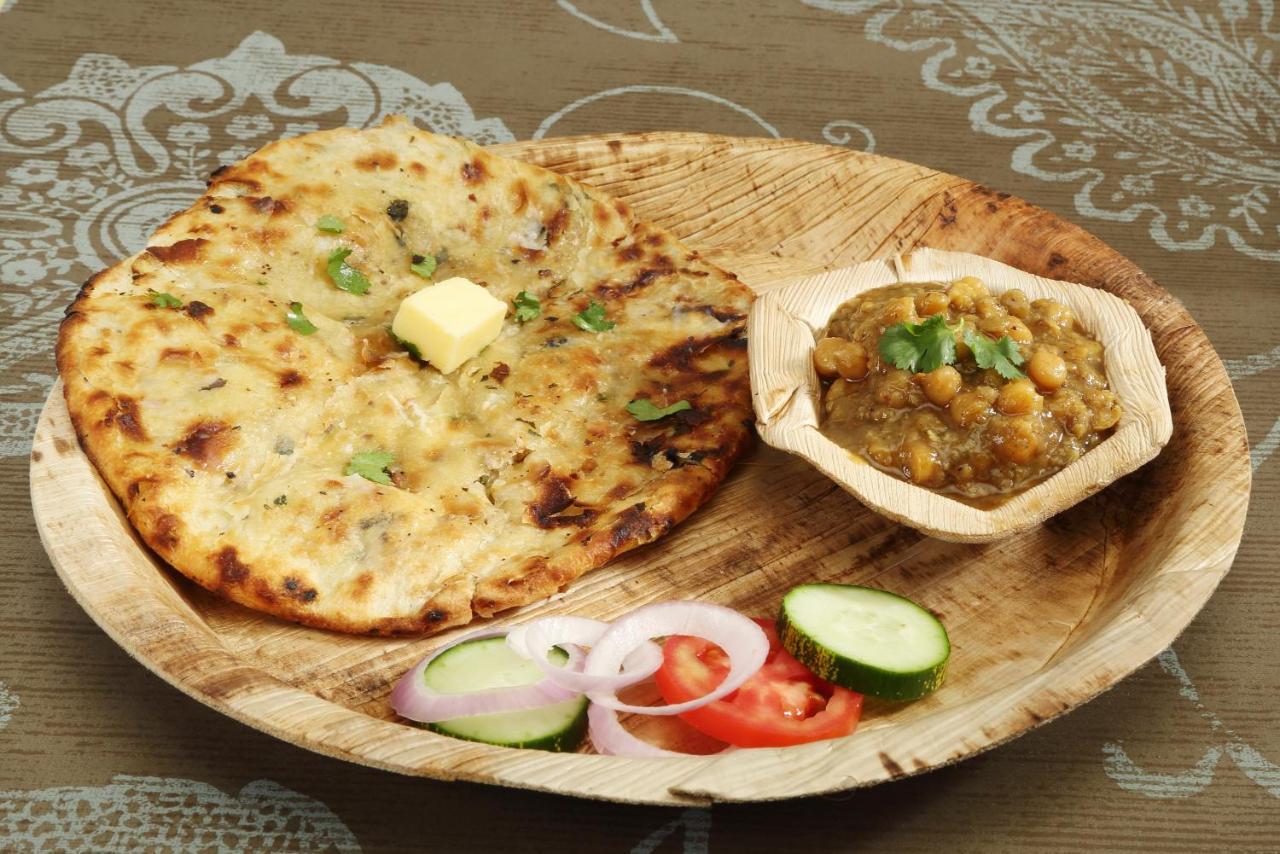 Oyo 9159 Hotel Royal Woodslark Zirakpur المظهر الخارجي الصورة