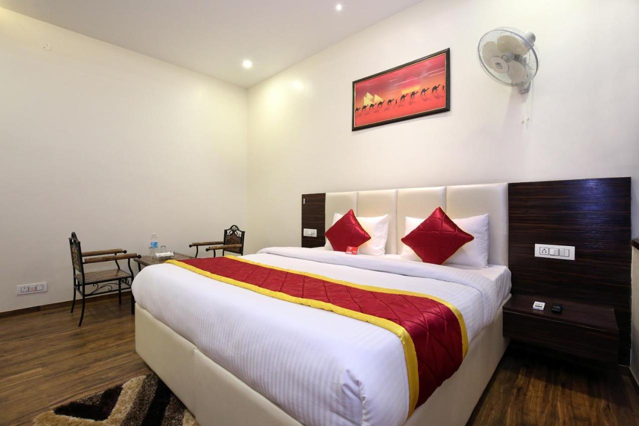 Oyo 9159 Hotel Royal Woodslark Zirakpur المظهر الخارجي الصورة